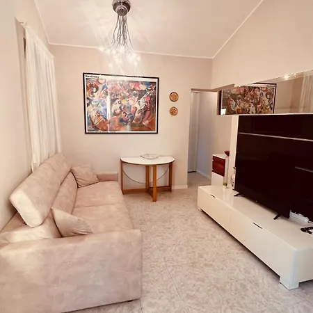 Дом отдыха Angiolina *