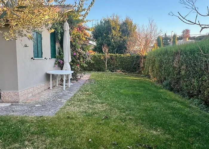 Дом отдыха Angiolina Бардолино